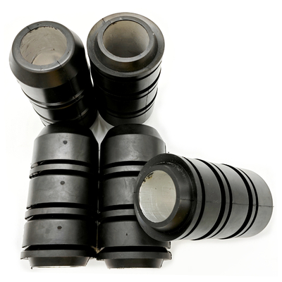 Shanghai Qinuo Industry 2-7/8" Steel Core Oilfield Swab Cups dla ciężkich rur ściennych